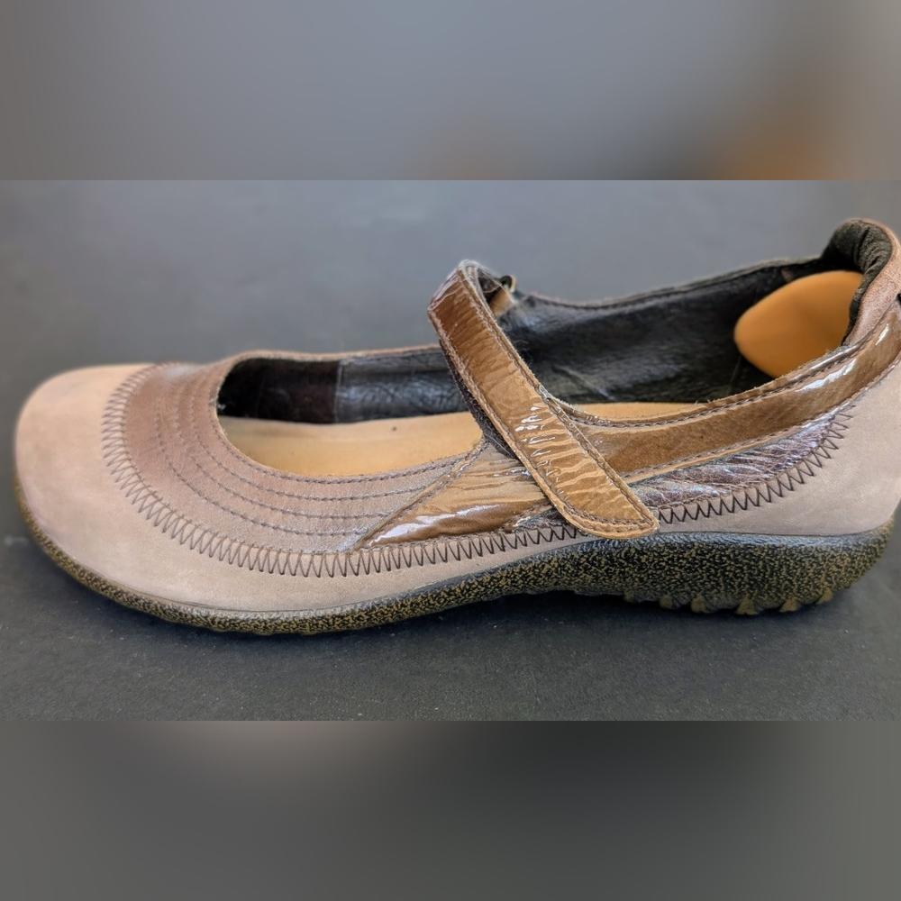 Naot Kirei Suede Mary Jane Flats Size 8 Never Worn Out Of Store